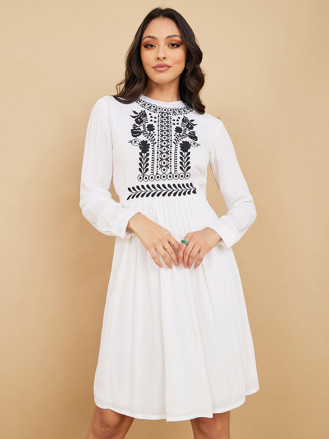 styli embroidered boat neck cuffed sleeves a-line dress