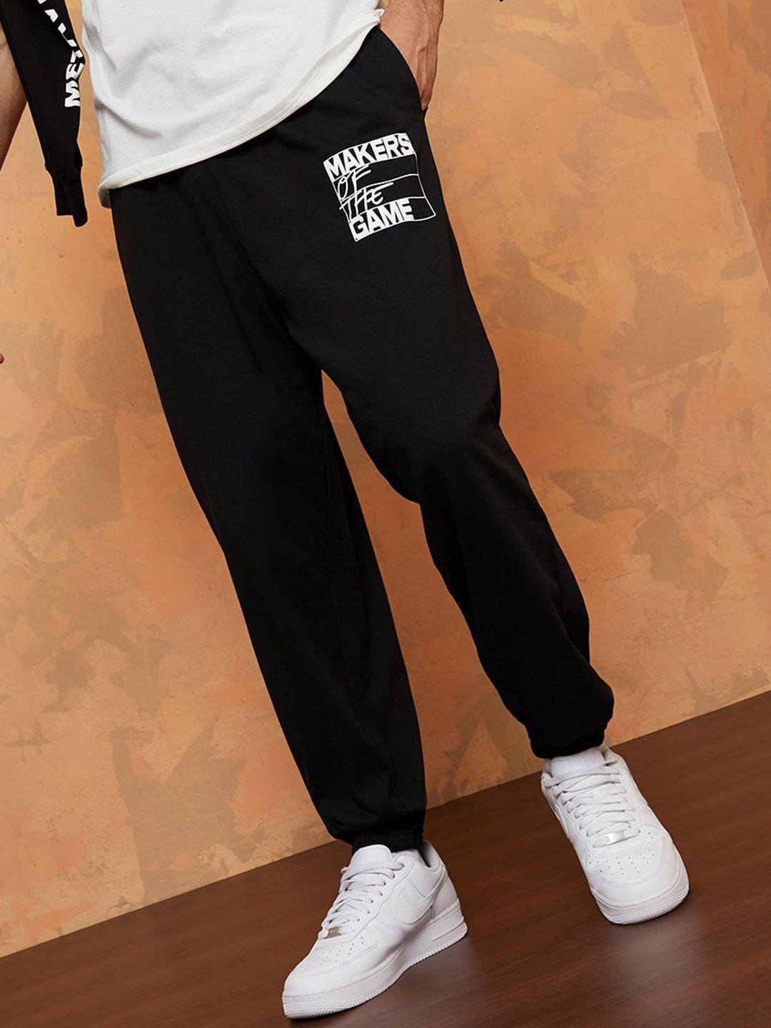 styli men black printed relaxed fit cotton jogger