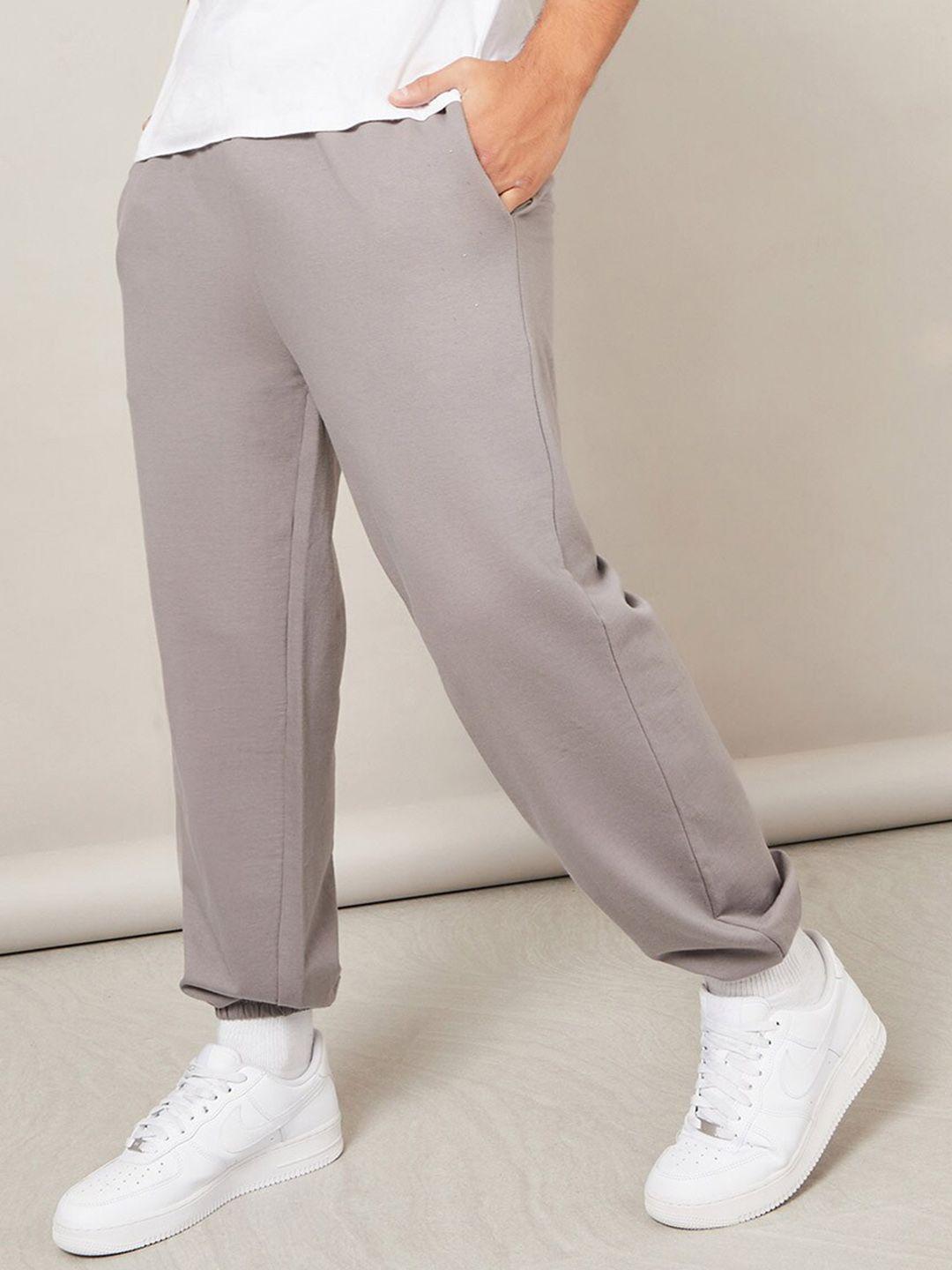 styli men grey relaxed-fit cotton joggers
