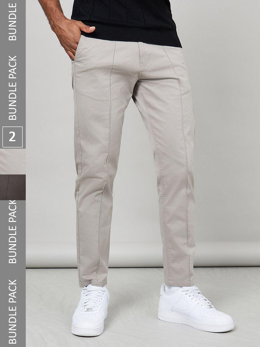 styli men grey skinny fit mid-rise cotton chinos
