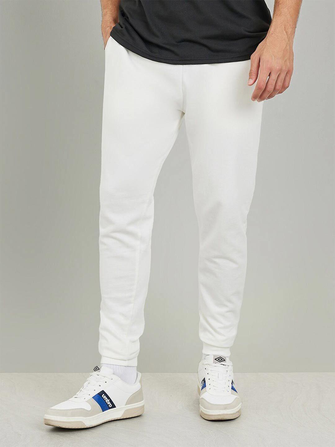 styli men slim fit mid-rise jogger