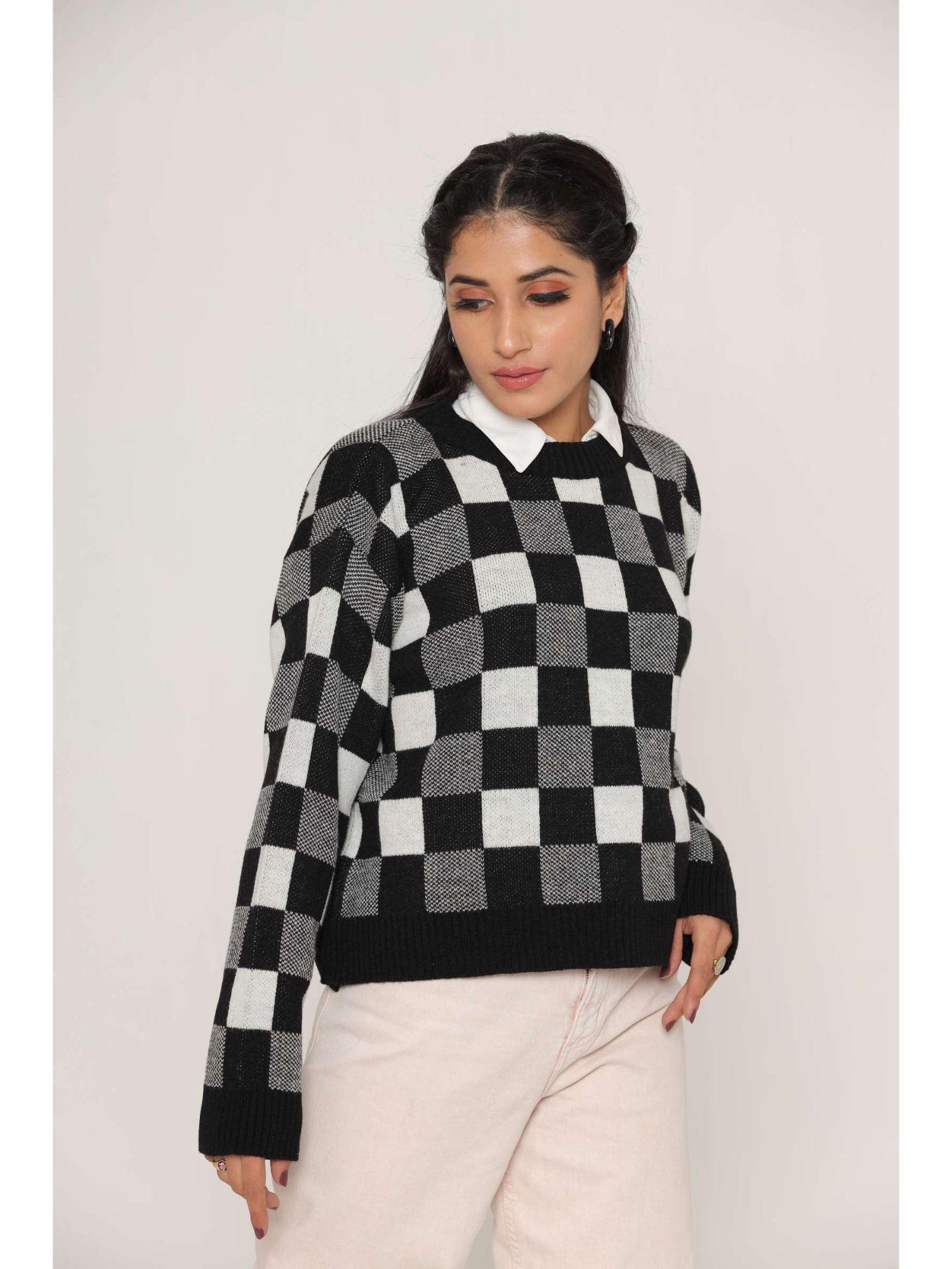 stylish oversized drop shoulders b and w checkered woollen sweaters for women