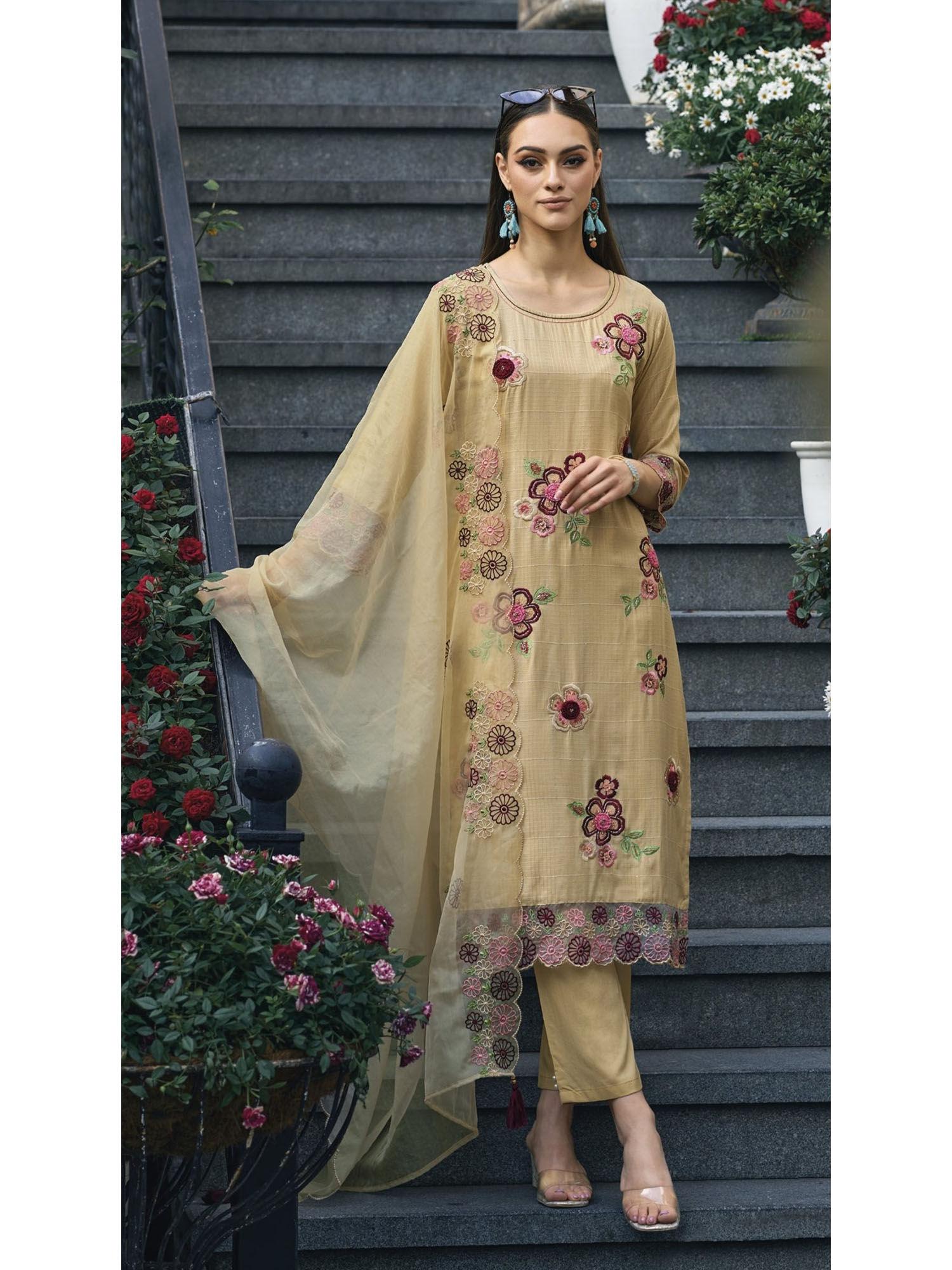 subina beige embroidery suit (set of 3)