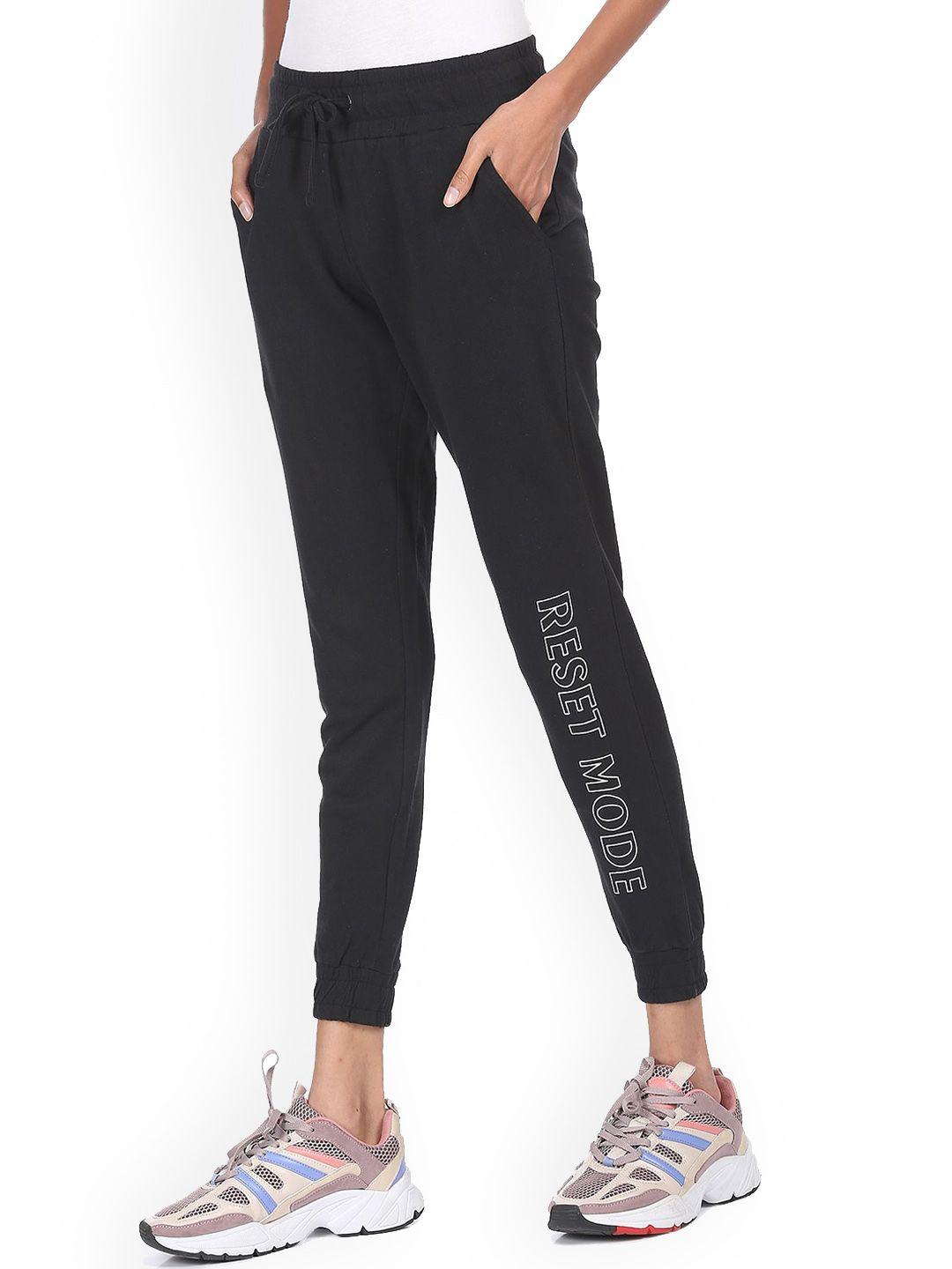 sugr women black & white printed straight-fit joggers