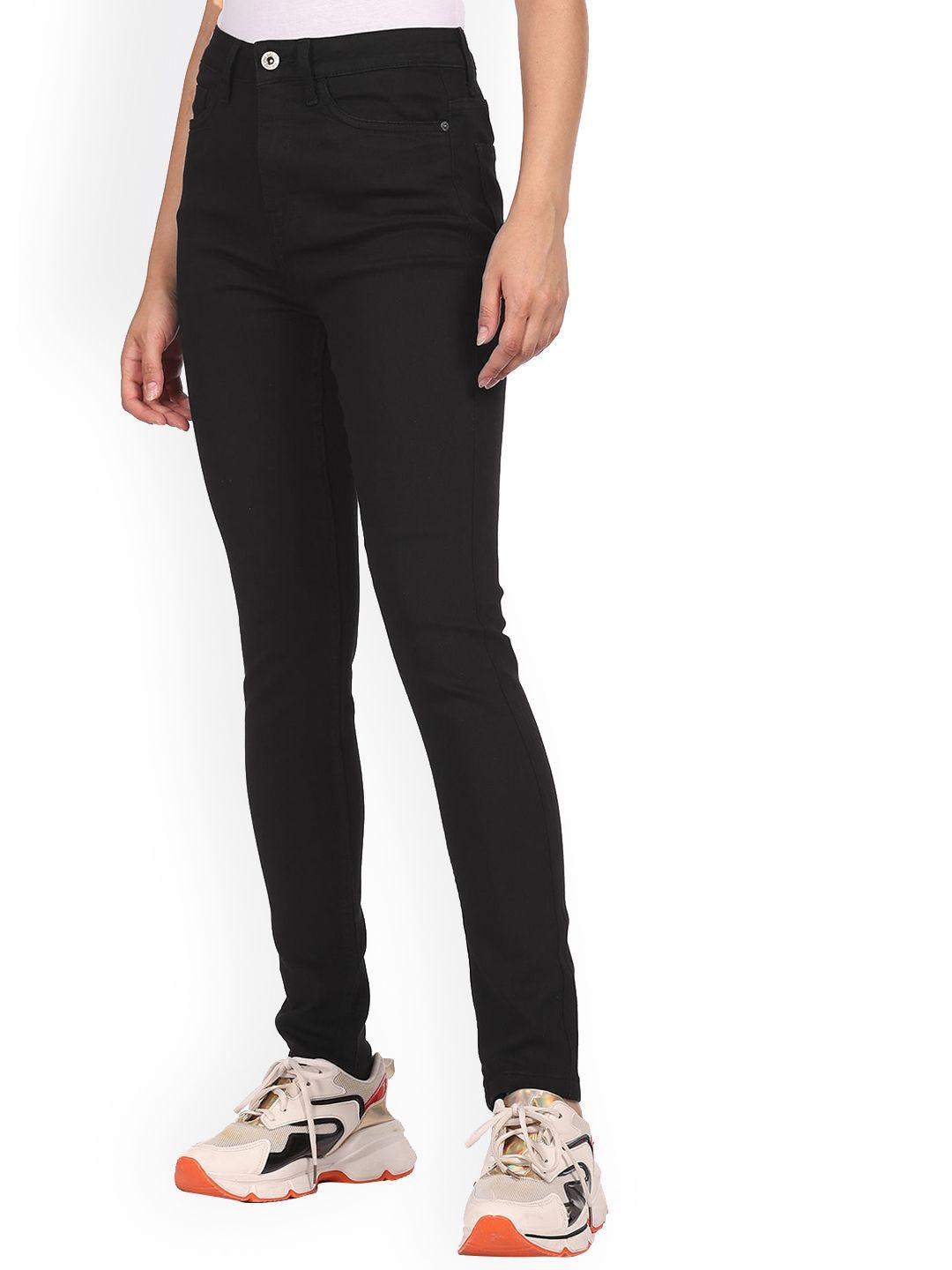 sugr women black solid mid rise clean look jeans