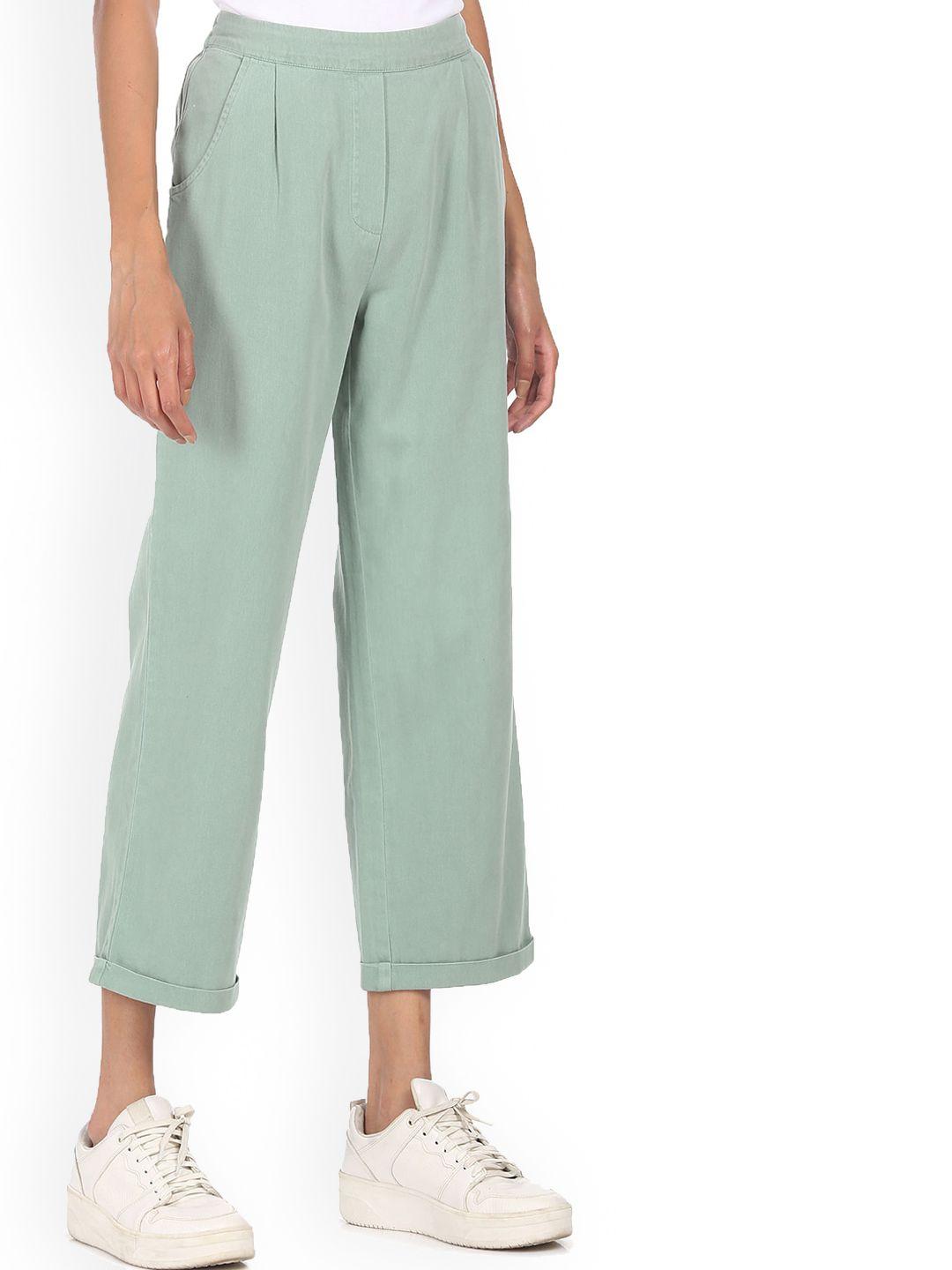 sugr women green pleated pure cotton trousers