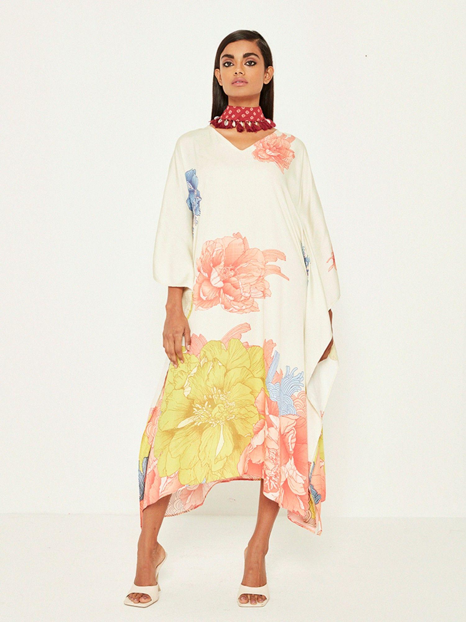 summer sore floral kaftan