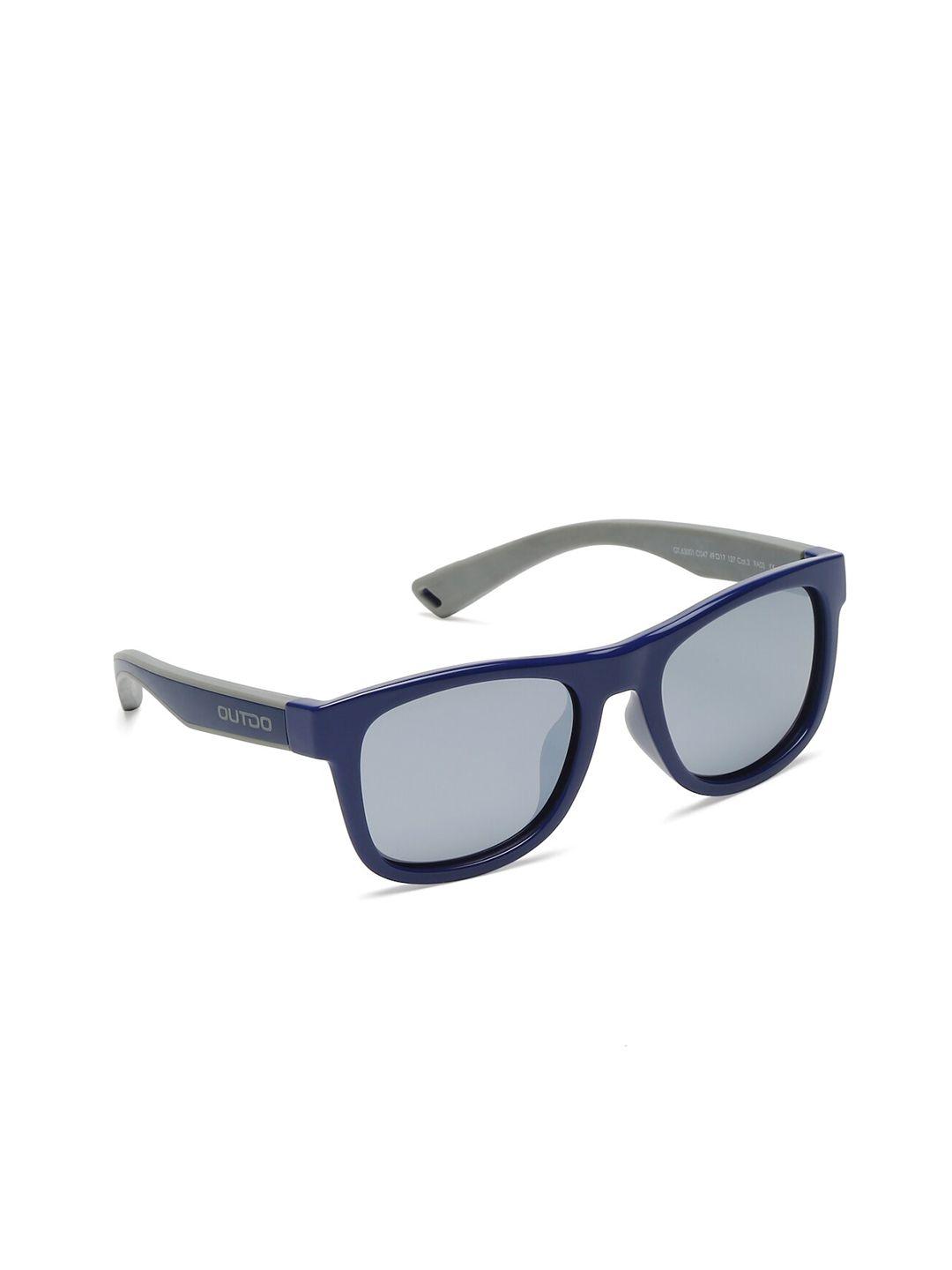 sunnies unisex grey lens & purple square sunglasses with polarised and uv protected lens
