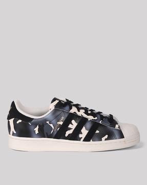 superstar lace-up shoes