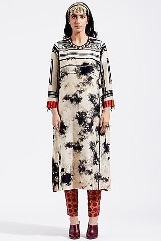 surmai & mogra printed kurta set