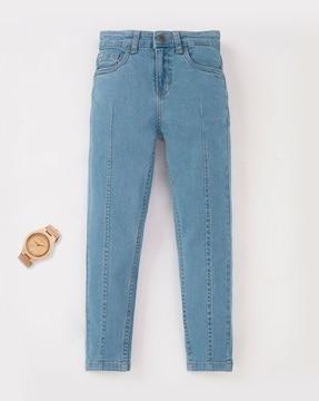 sustainable cut & sew jeans