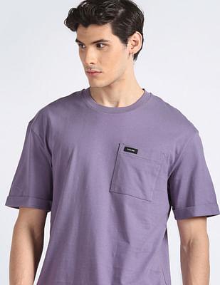 sustainable chest pocket t-shirt