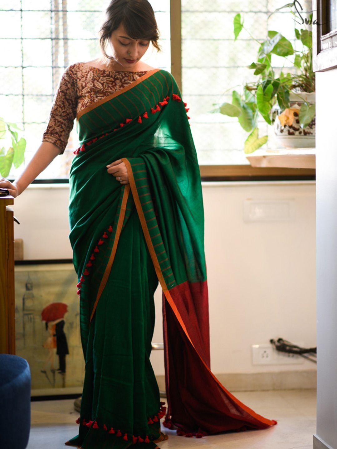 suta green & red cotton blend colourblocked saree