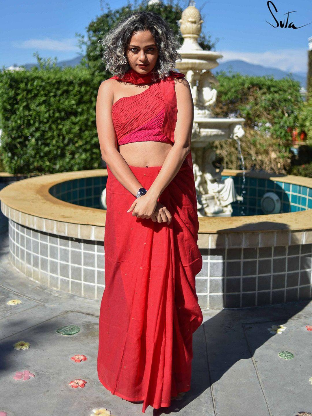 suta women red solid cotton saree blouse