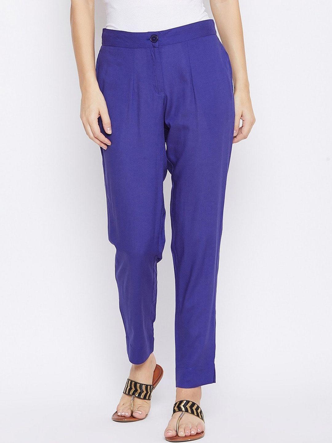 suti women blue flat front mid-rise regular trousers