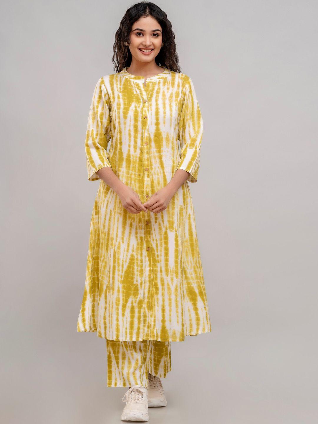 suut clothing women printed regular kurta with trousers