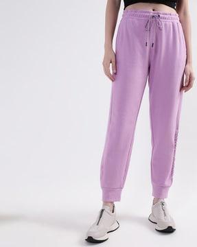 sweat pants with insert pockets