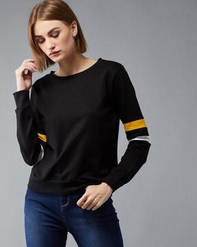 sweatshirt with contrast taping