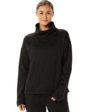 sweatshirt with insert pockets