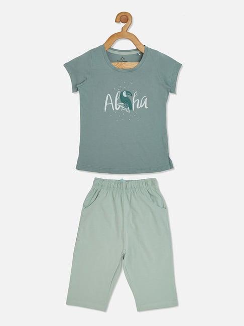 sweet dreams kids green printed t-shirt & capris