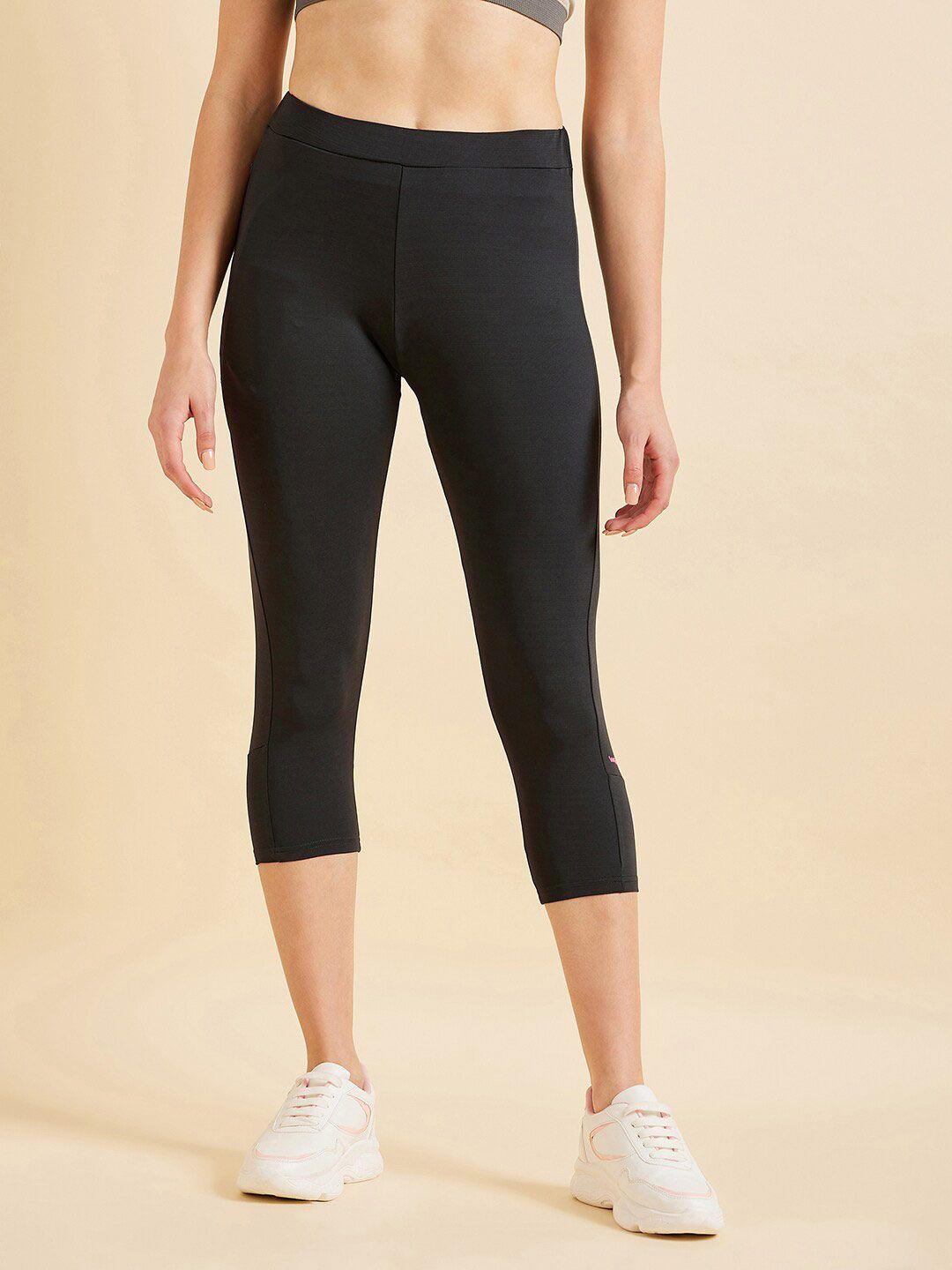 sweet dreams women regular fit mid-rise sports capris