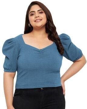 sweetheart-neck top with short sleeves