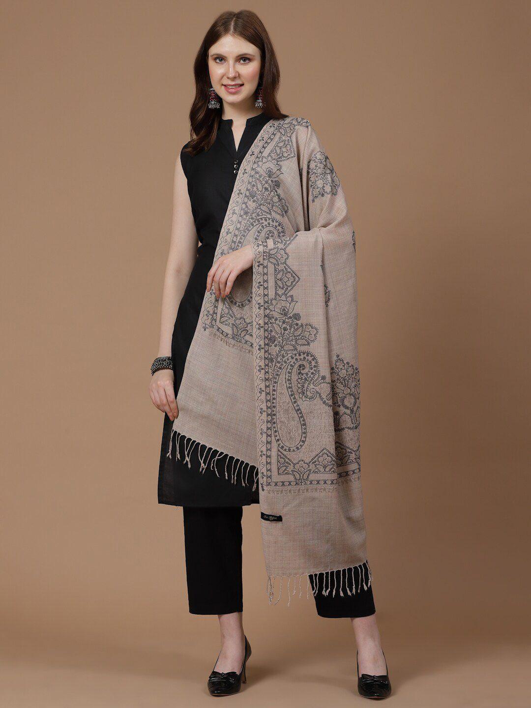 swi stylish women embroidered shawl