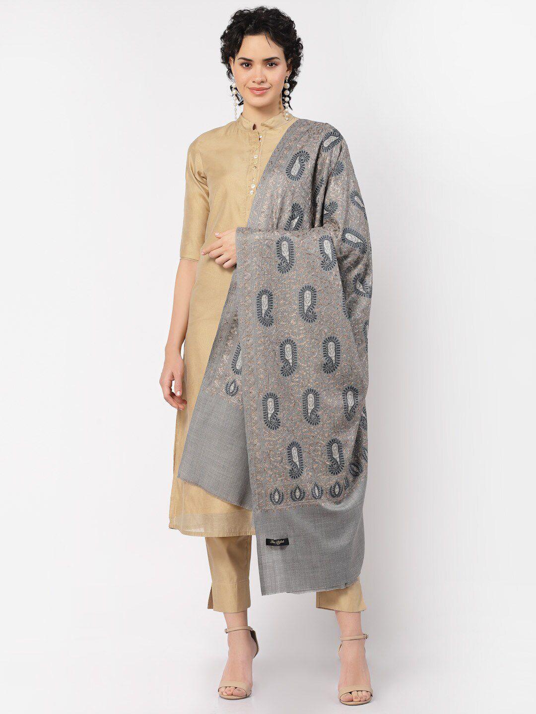 swi stylish women embroidered woollen shawl