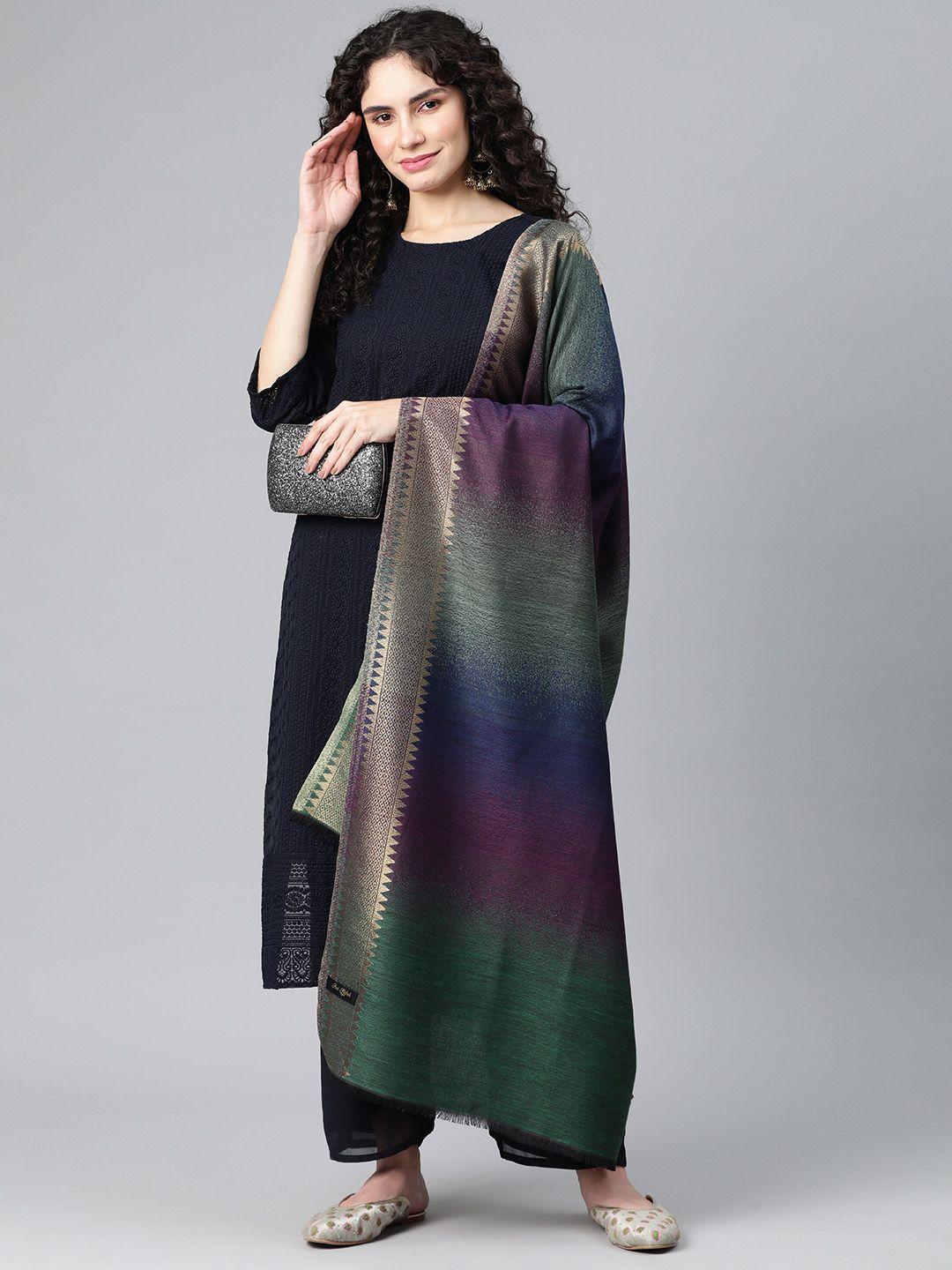 swi stylish women striped zari shawl