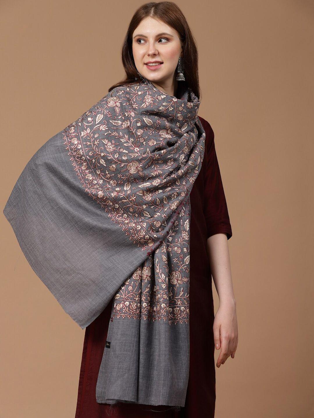 swi stylish woven-design woollen shawl