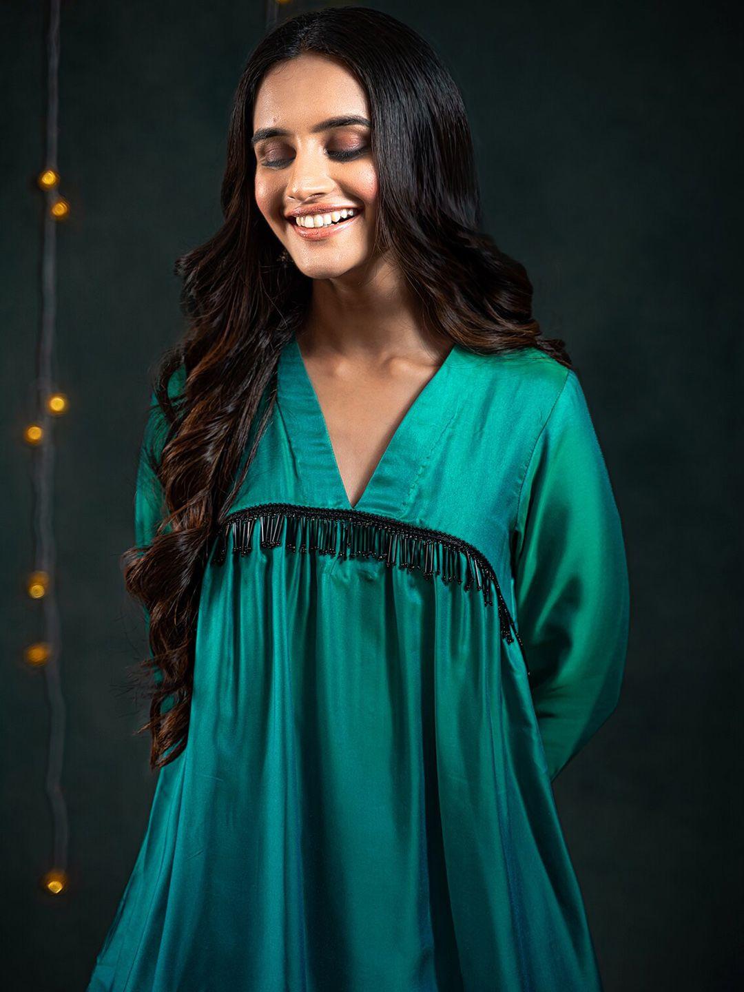 swtantra women green pleated kurta with trousers