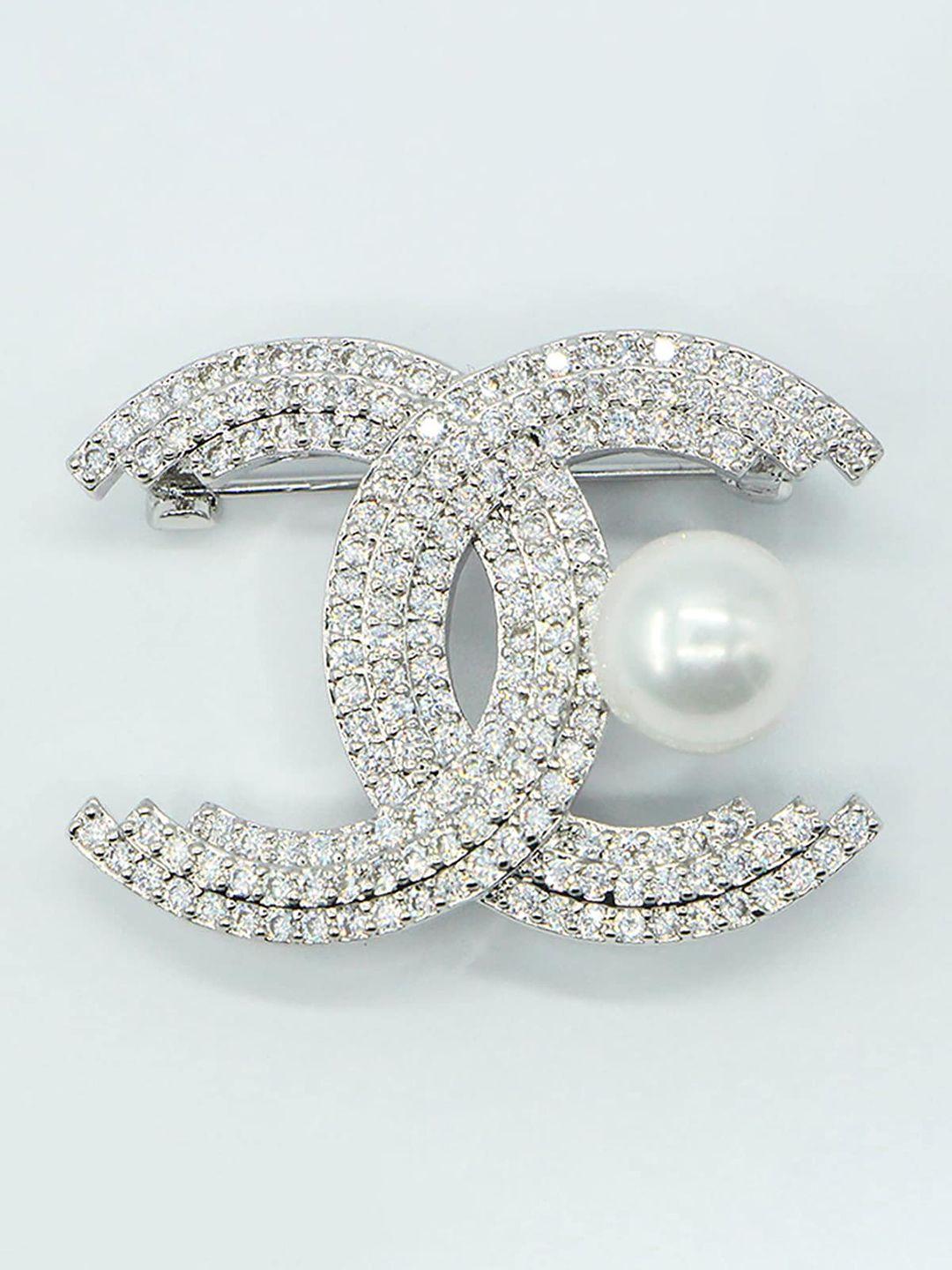 syga crystal studded brooch