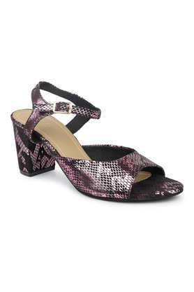 synthetic buckle women's casual wear sandals - pink