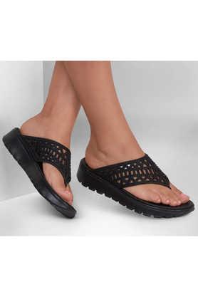 synthetic backstrap women's casual wear slippers - black