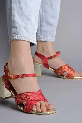 synthetic buckle girls casual sandals - red