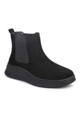 synthetic slip-on women's boots - black