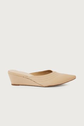 synthetic slip-on women's casual wear mules - natural