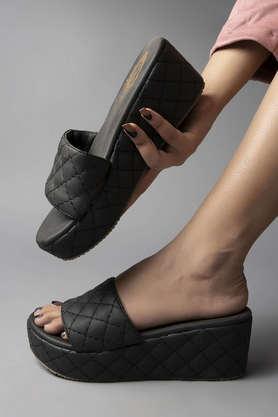 synthetic slipon girls casual sandals - black