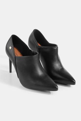 synthetic zipper women's boot - black