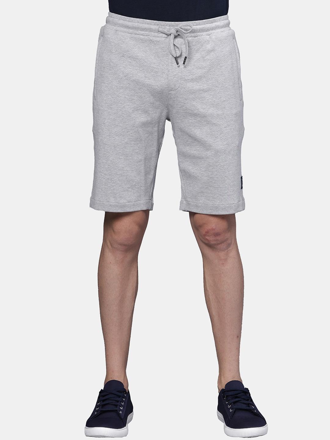 t-base men mid-rise regular shorts