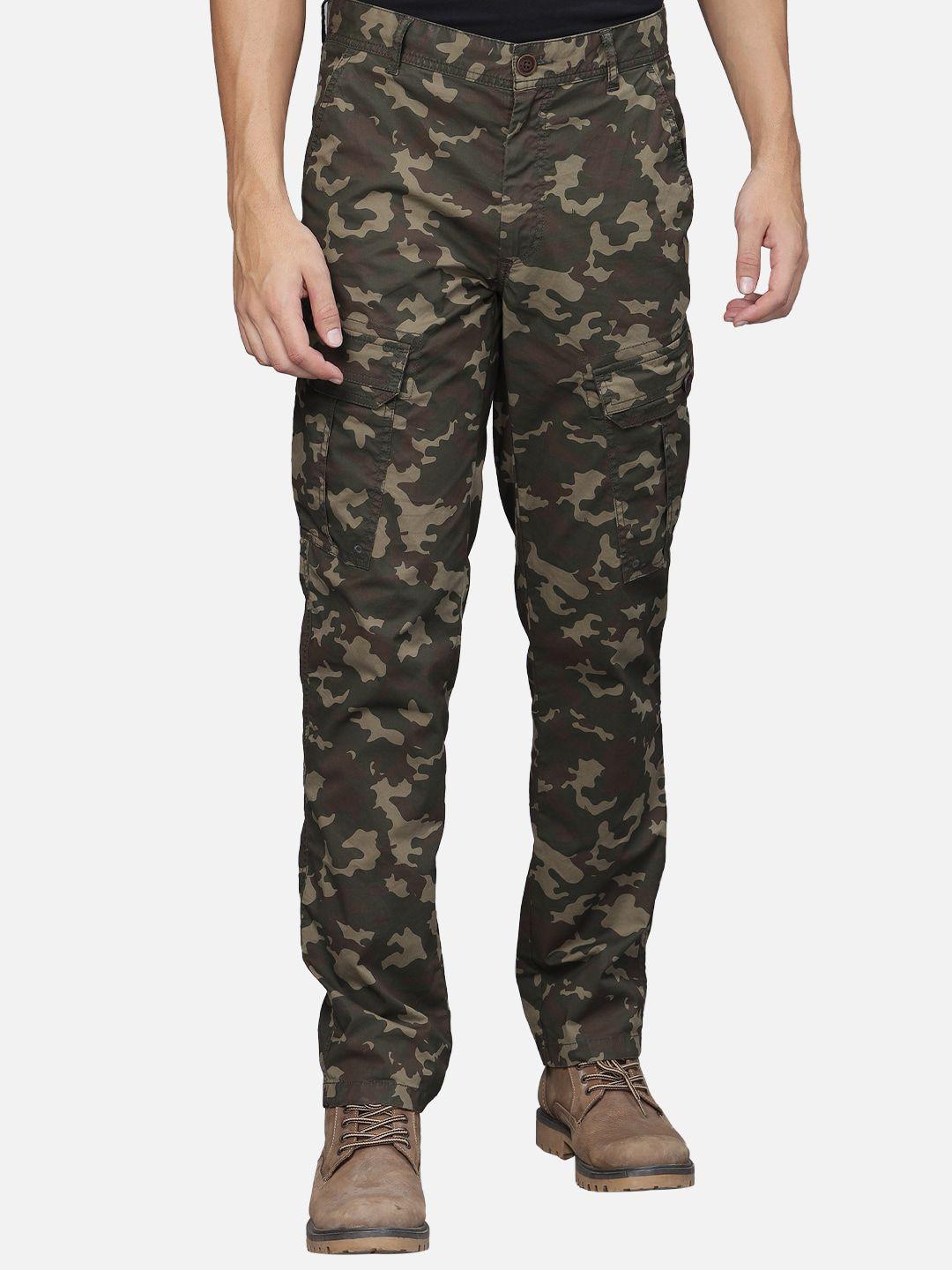 t-base men olive green camouflage printed cargos trousers