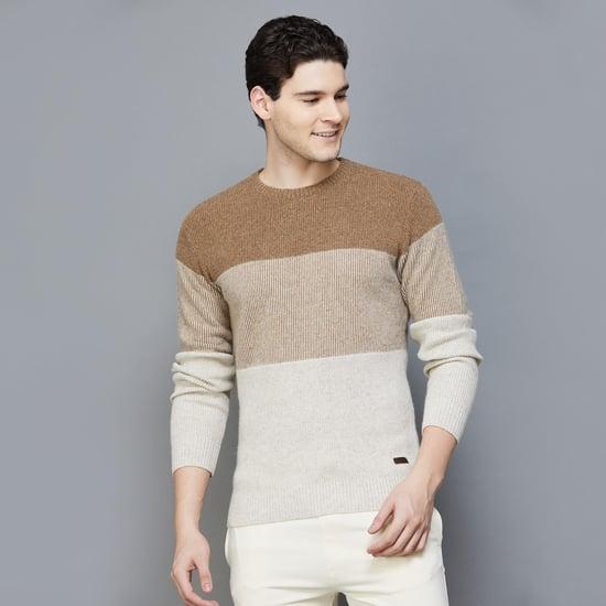 t-base men colourblocked regular fit pullover sweater