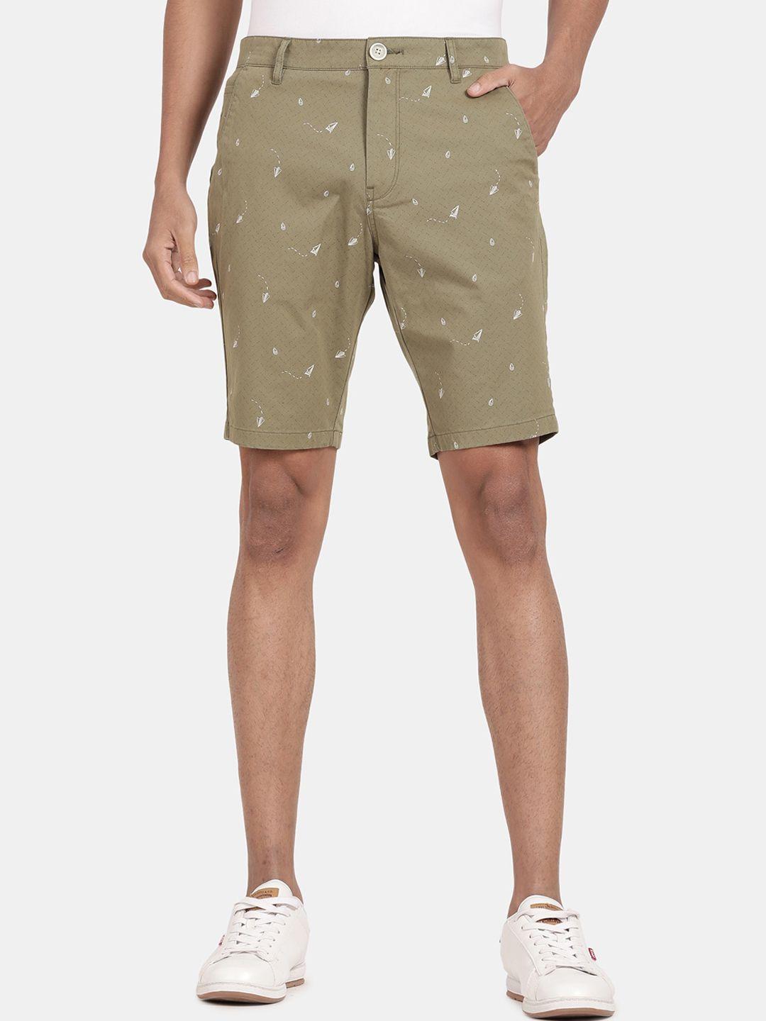 t-base men conversational printed cotton stretch chino shorts