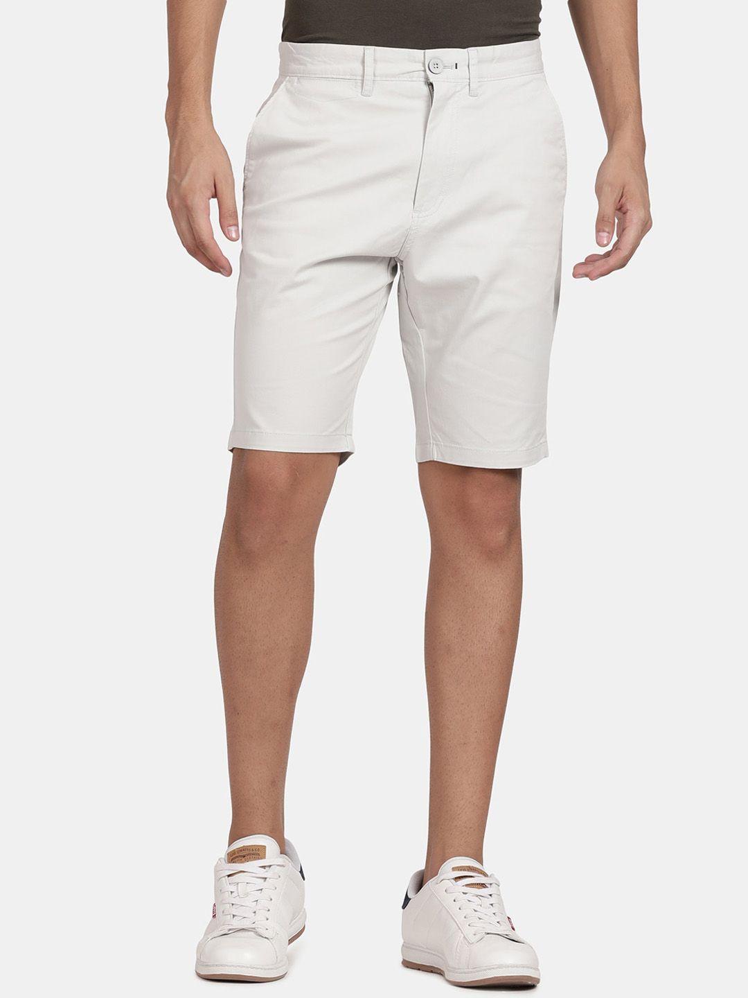 t-base men mid rise cotton chino shorts