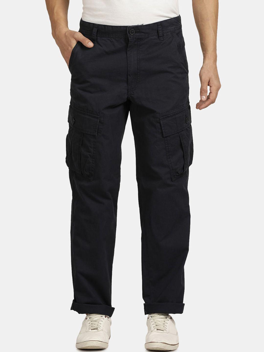 t-base men mid-rise regular fit pure cotton cargos