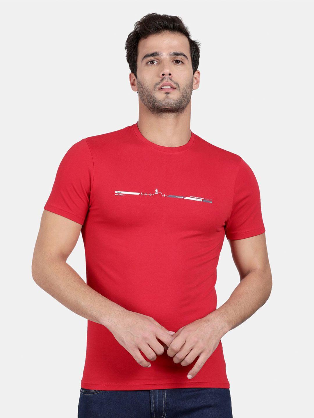 t-base men red typography printed slim fit cotton t-shirt