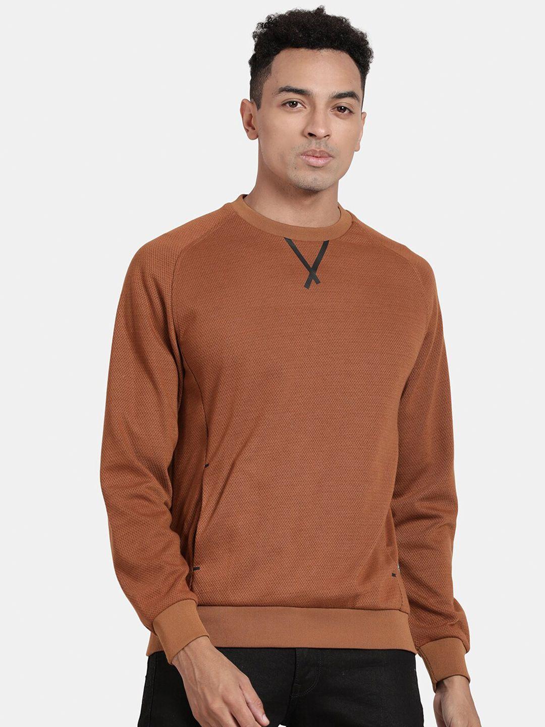 t-base round neck pullover sweatshirt