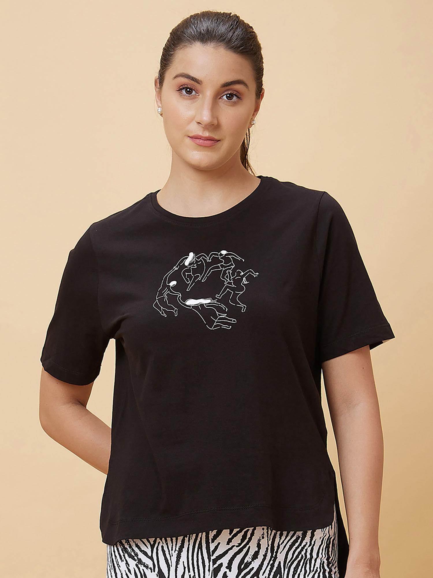 t-shirt black