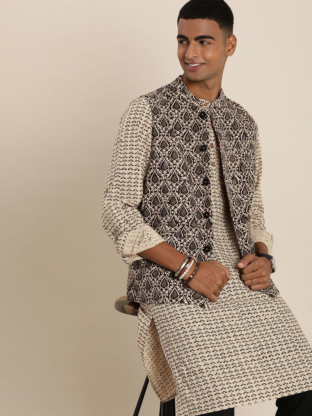 taavi men bagru ethnic motifs printed regular pure cotton kurta with trousers