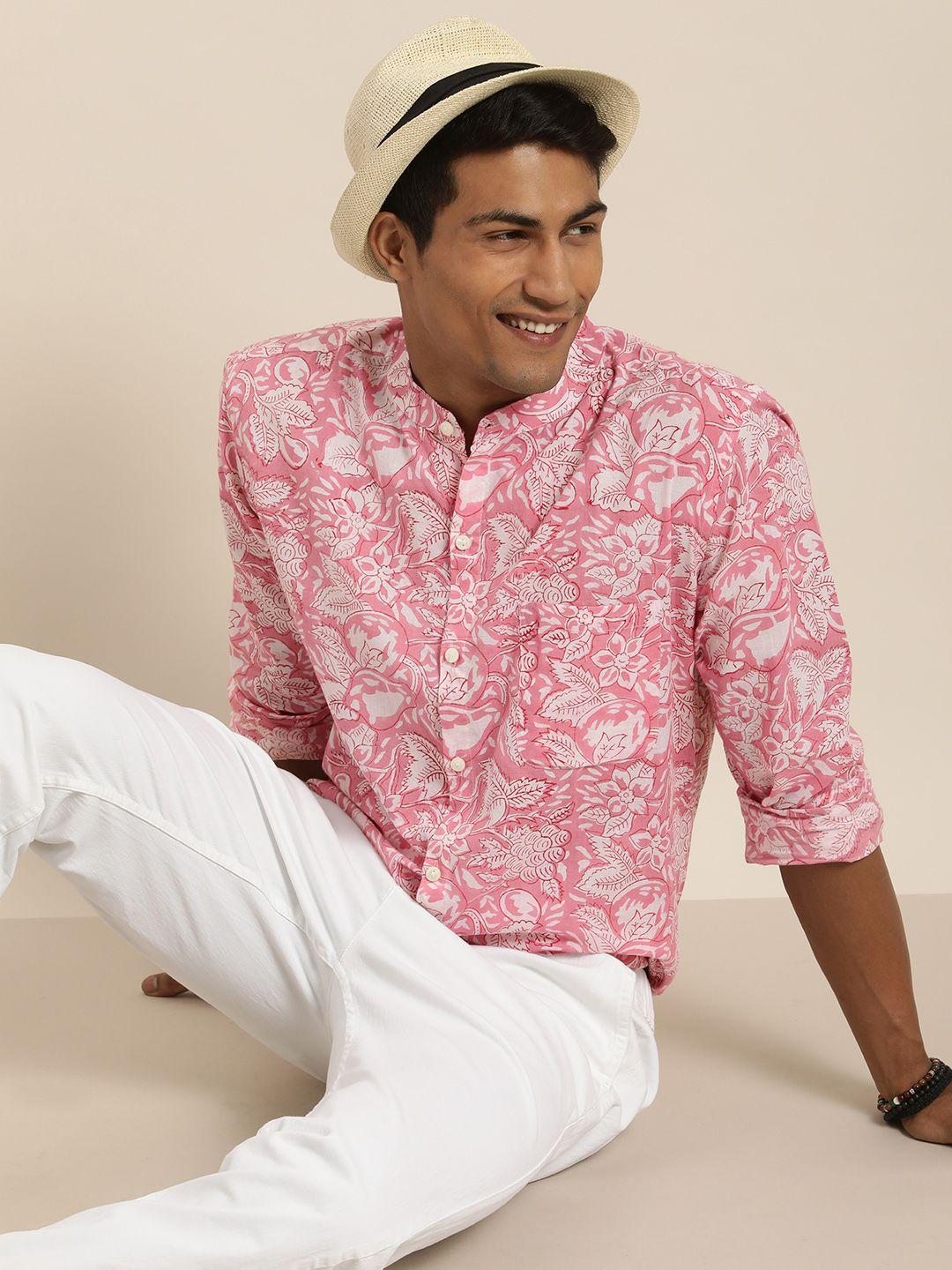 taavi men pink & white classic printed cotton casual shirt